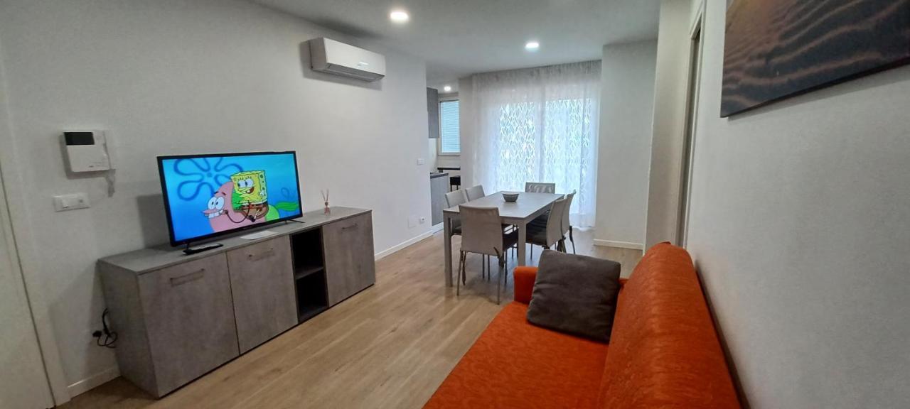 Casa Bivi 2 Apartment Lignano Sabbiadoro Bagian luar foto